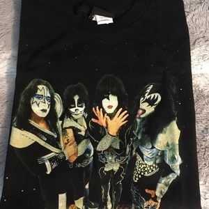 Kiss T-shirt